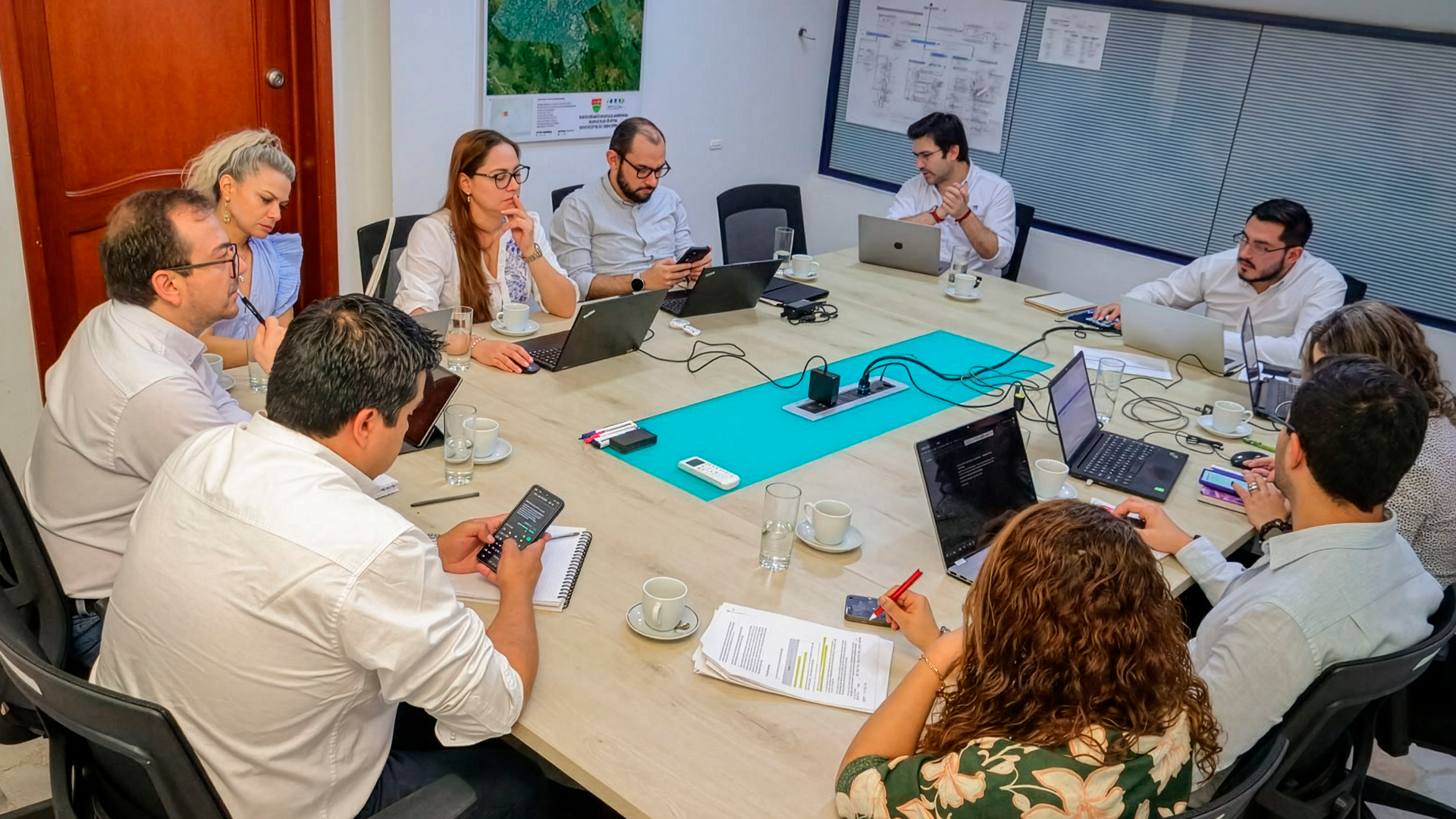 Visita Superintendencia a EAAAY