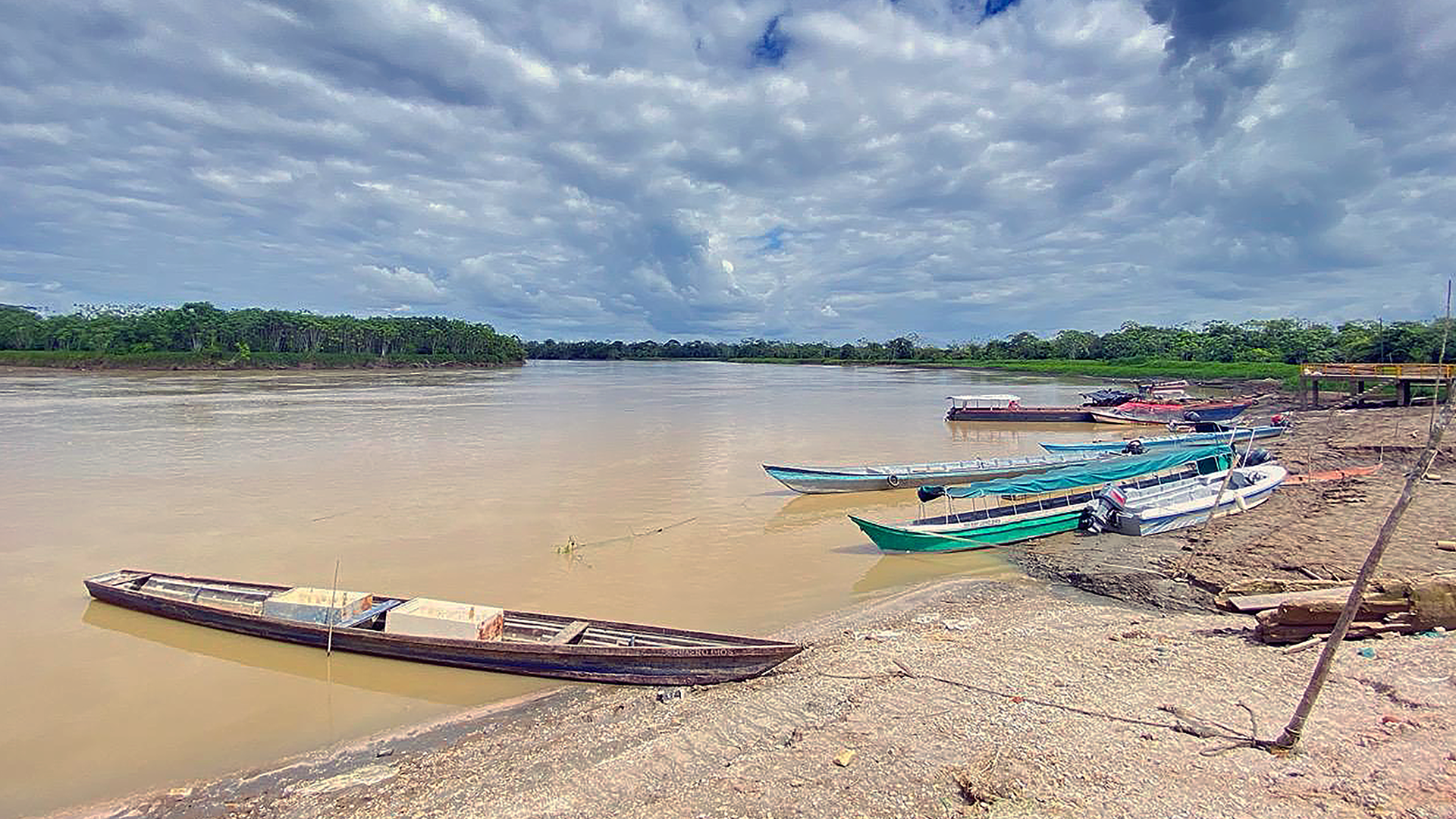 Rio Atrato en Quibdó, chocó